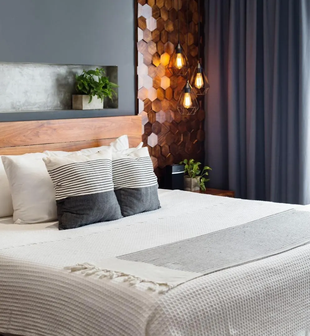 Leaf Boutique Condos Playa del Carmen